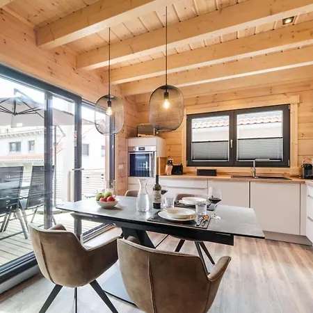 Bergwaldchalet Tierfreund 1 *